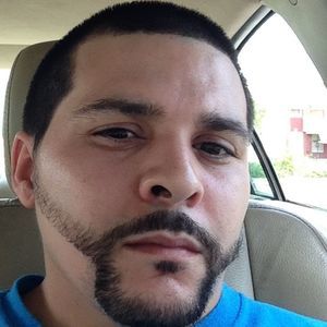 Meet your Posher, Adan